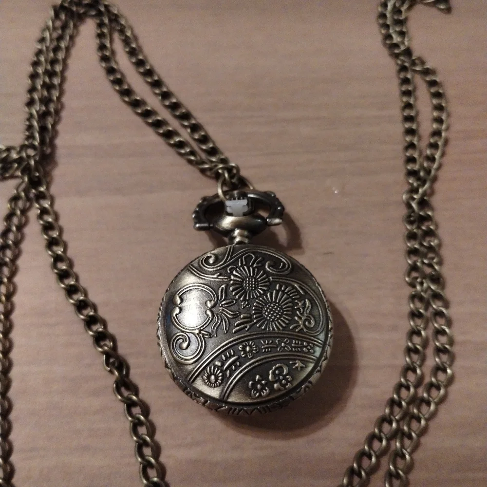 New Men's Mini Pocket Watch with Eagle Design